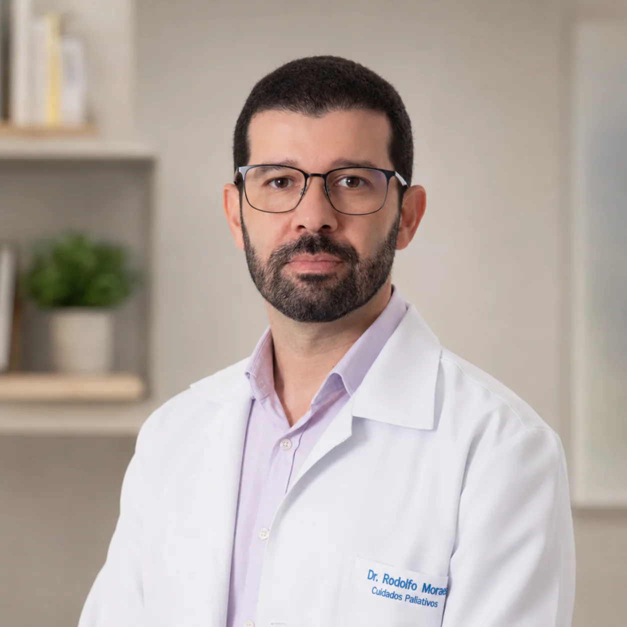 Dr. Rodolfo Moraes